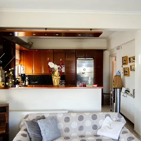 Park Apartment *